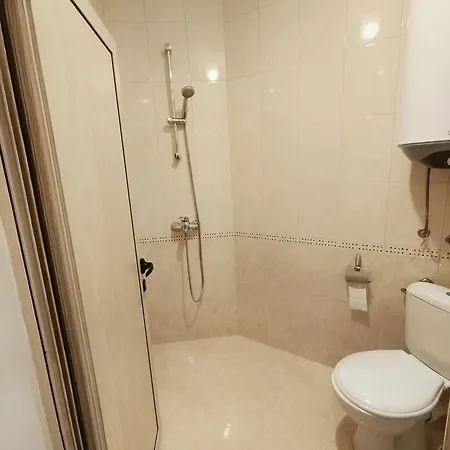 아파트 ап места на 800 м от плажа и центъра *